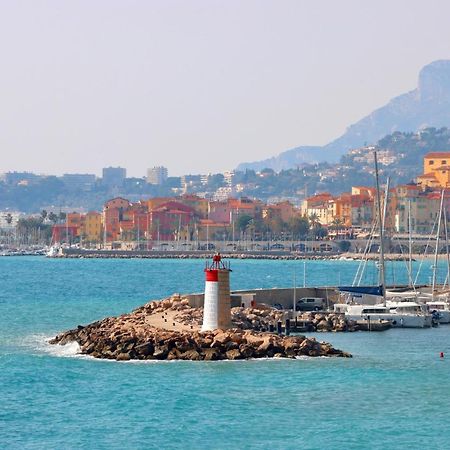 "Le Bristol", Vue Mer, Centre, Proche Gare Apartment Menton Exterior photo